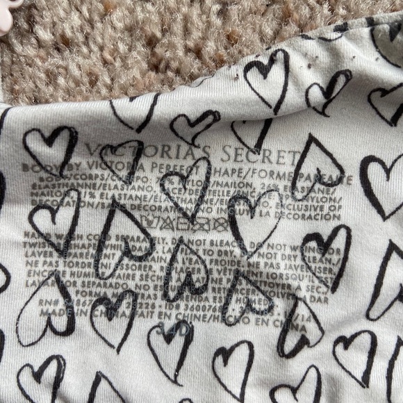 Used bra - Picture 2 of 4